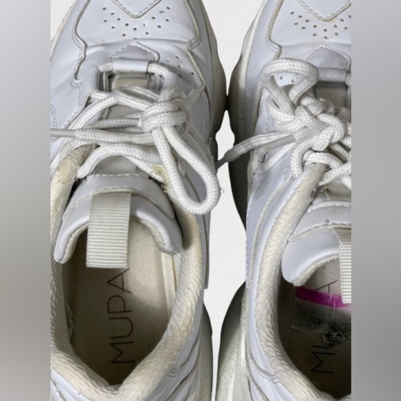 Women’s White Sneakers - MUPA Shoes - US Size 7 - Picture 5 of 5